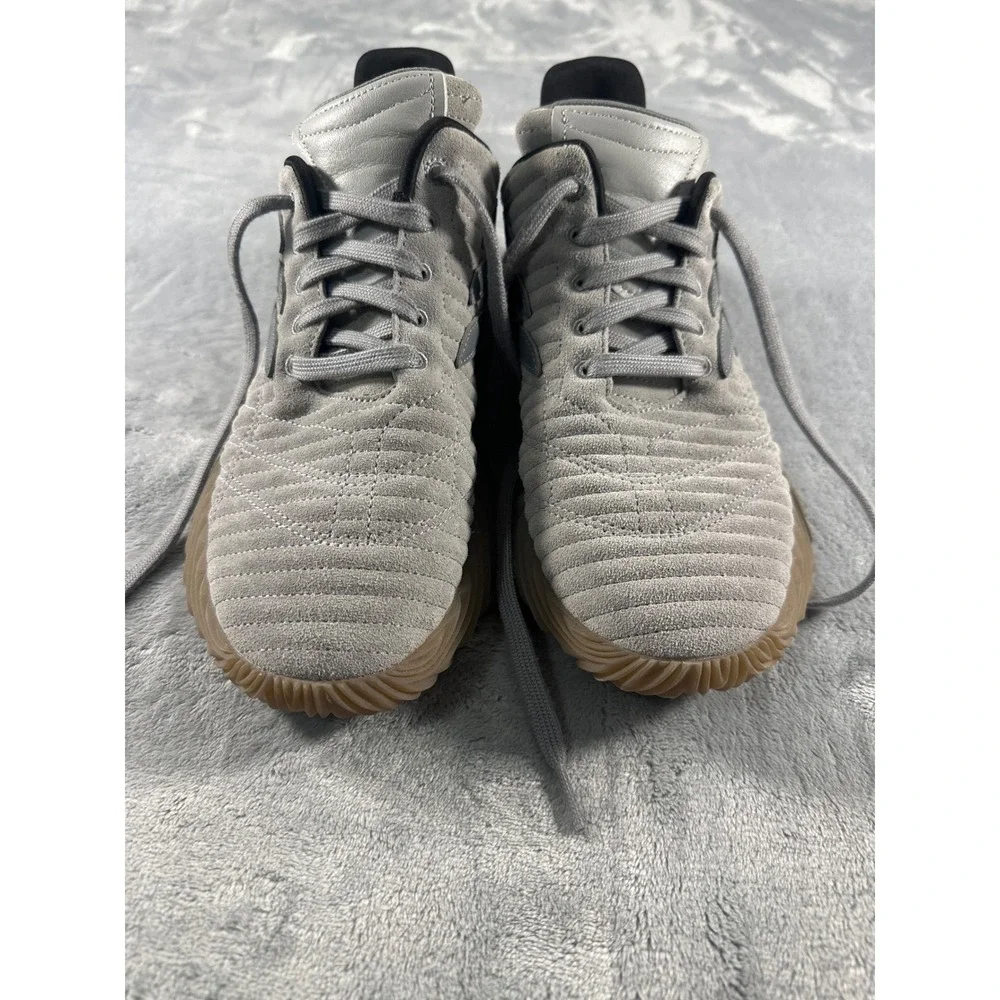 Adidas Sobakov Grey Gum Suede Soccer Lifestyle Sneakers D98152 Mens 9.5